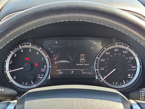 Used 2023 Toyota Highlander XSE image 23