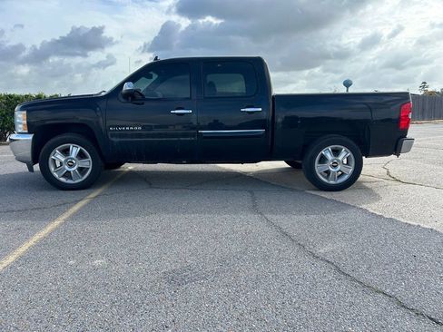 Used 2013 Chevrolet Silverado 1500 LT RWD image 3