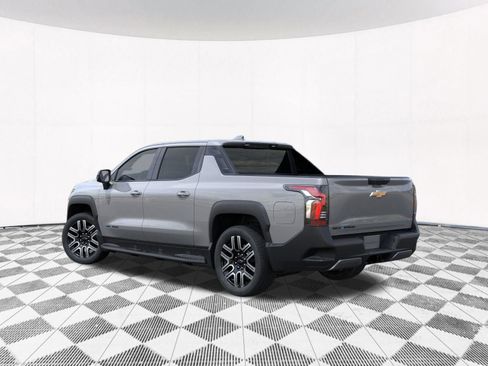 New 2026 Chevrolet Silverado EV LT AWD/4WD image 8
