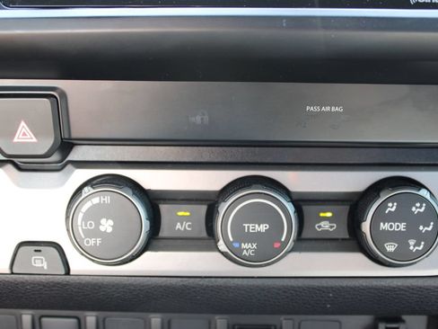 Used 2021 Toyota Tacoma SR w/ SR Convenience Package RWD image 30