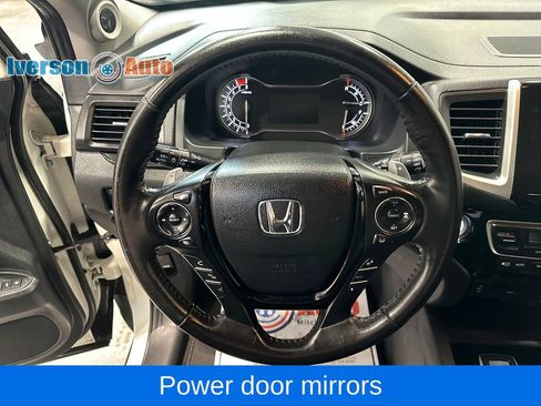 Used 2018 Honda Pilot Touring image 20