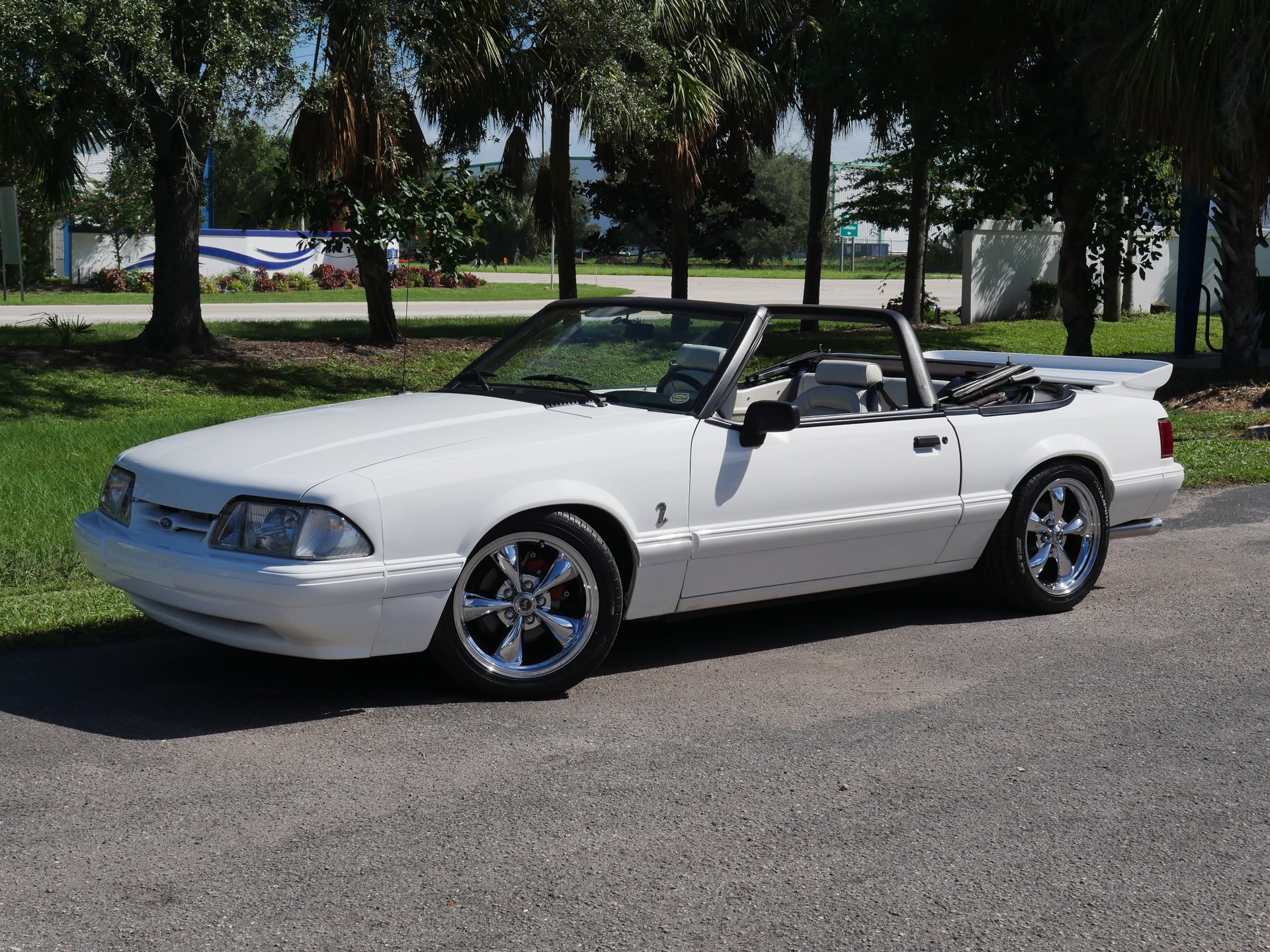 Used 1993 Ford Mustang LX RWD image 24