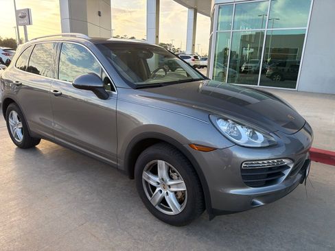 Used 2012 Porsche Cayenne S AWD/4WD image 4