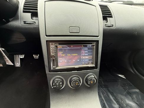 Used 2003 Nissan 350Z Enthusiast image 13