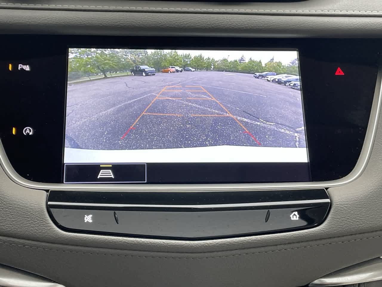Certified 2025 Cadillac XT5 Premium Luxury AWD/4WD image 28