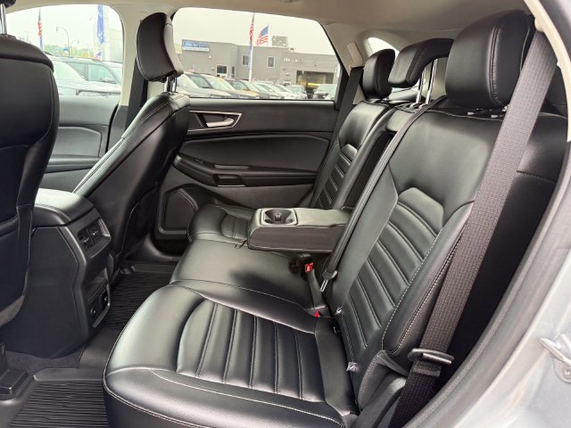 Certified 2023 Ford Edge SEL w/ Convenience Package AWD/4WD image 9