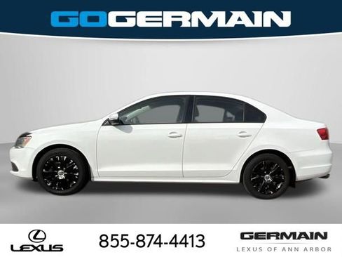 Used 2014 Volkswagen Jetta SE image 3