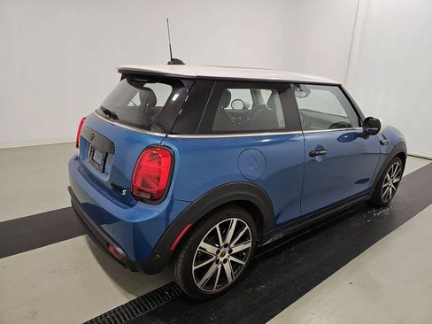 Used 2024 MINI Cooper SE FWD image 3