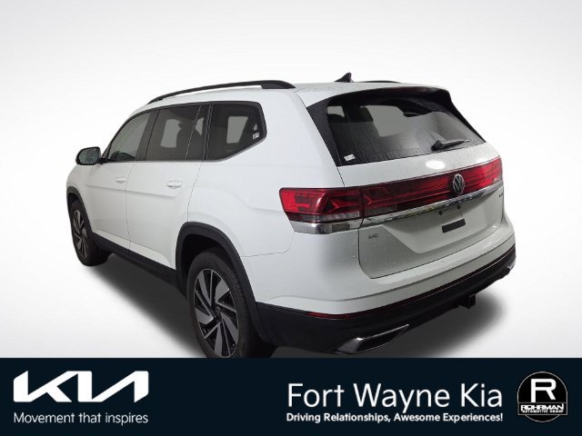 Used 2024 Volkswagen Atlas SE AWD/4WD image 10