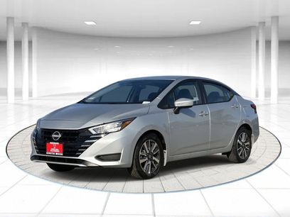 Used 2025 Nissan Versa SV w/ Trunk Package