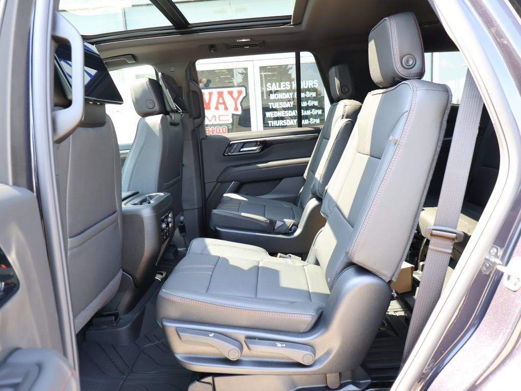 New 2026 Chevrolet Tahoe RST w/ RST Capability Package AWD/4WD image 28