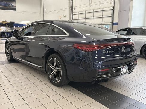 Used 2023 Mercedes-Benz EQS 580 4MATIC Sedan image 4