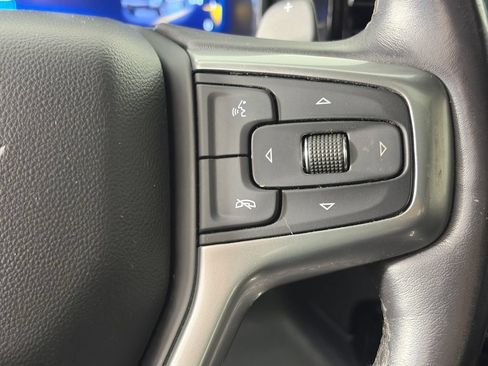 Used 2022 Chevrolet Silverado 1500 LT Trail Boss w/ LT Trail Boss Premium Package AWD/4WD image 18