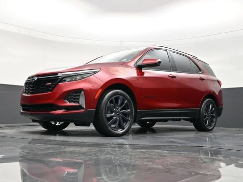 Used 2024 Chevrolet Equinox RS FWD image 17