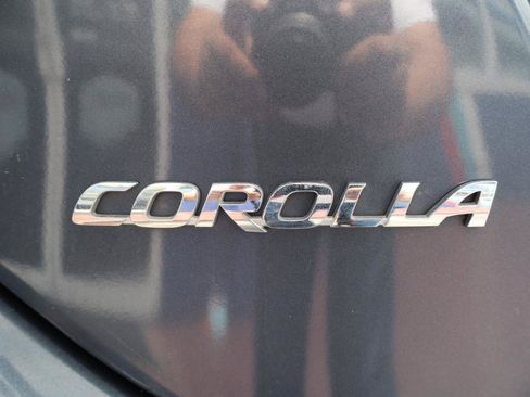 Used 2019 Toyota Corolla SE FWD image 33