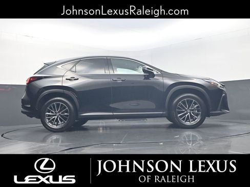Used 2024 Lexus NX 250 FWD image 21