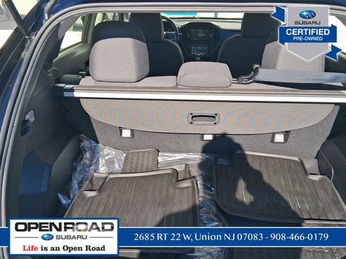 Certified 2025 Subaru Impreza 2.0i image 9