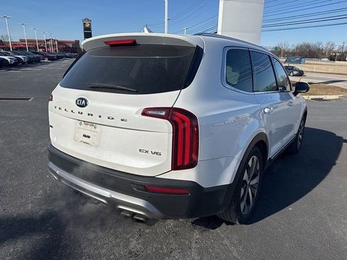 Used 2021 Kia Telluride EX w/ EX Premium Package image 7