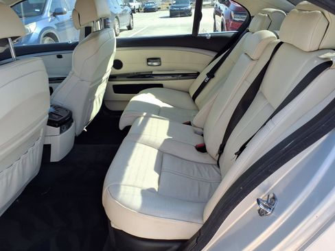 Used 2008 BMW 750Li image 17