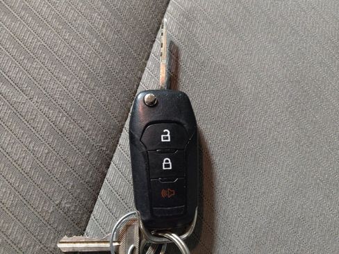 Used 2018 Ford Explorer FWD image 32