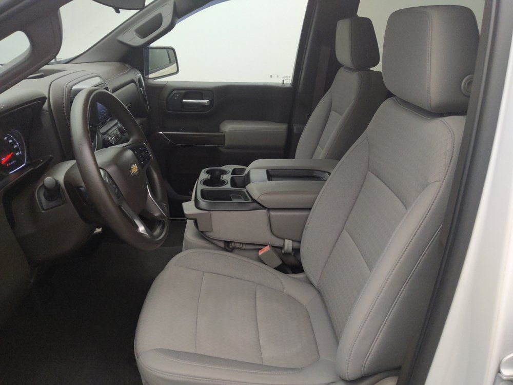 Used 2020 Chevrolet Silverado 1500 LT RWD image 17