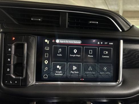 Used 2024 GMC Yukon Denali RWD image 20