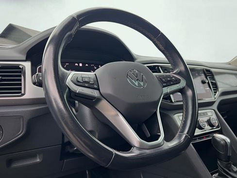 Used 2021 Volkswagen Atlas SEL Premium image 44