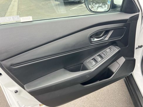 Certified 2023 Honda Accord EX image 6