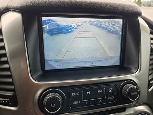 Used 2018 Chevrolet Tahoe LS image 28