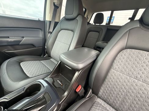 Used 2022 Chevrolet Colorado Z71 image 22
