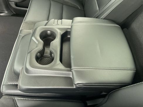 Used 2025 RAM 1500 Laramie w/ Sport Appearance Package AWD/4WD image 40