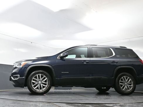Used 2017 GMC Acadia SLE AWD/4WD image 56