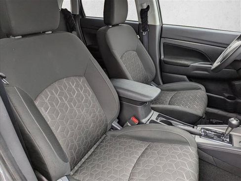 Used 2024 Mitsubishi Outlander Sport AWD image 27