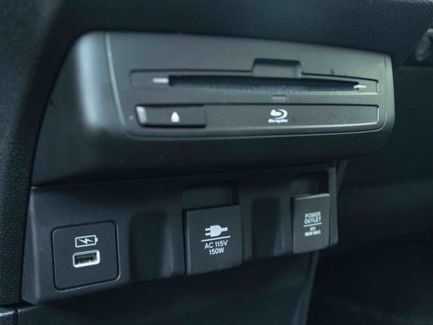 Used 2023 Honda Odyssey Touring image 33
