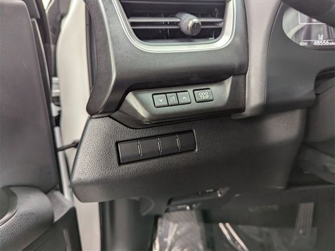 Used 2021 Lexus UX 200 w/ Premium Package image 29