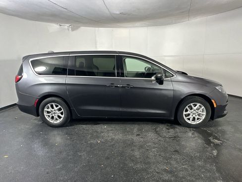 Used 2021 Chrysler Voyager LX w/ Cold Weather Group image 13