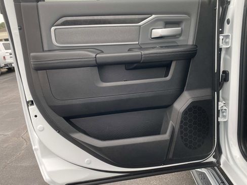 Used 2022 RAM 2500 Big Horn w/ Level A Equipment Group image 21