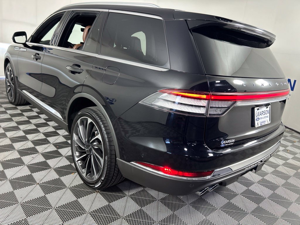 Used 2020 Lincoln Aviator Reserve w/ Equipment Group 202A AWD/4WD image 6