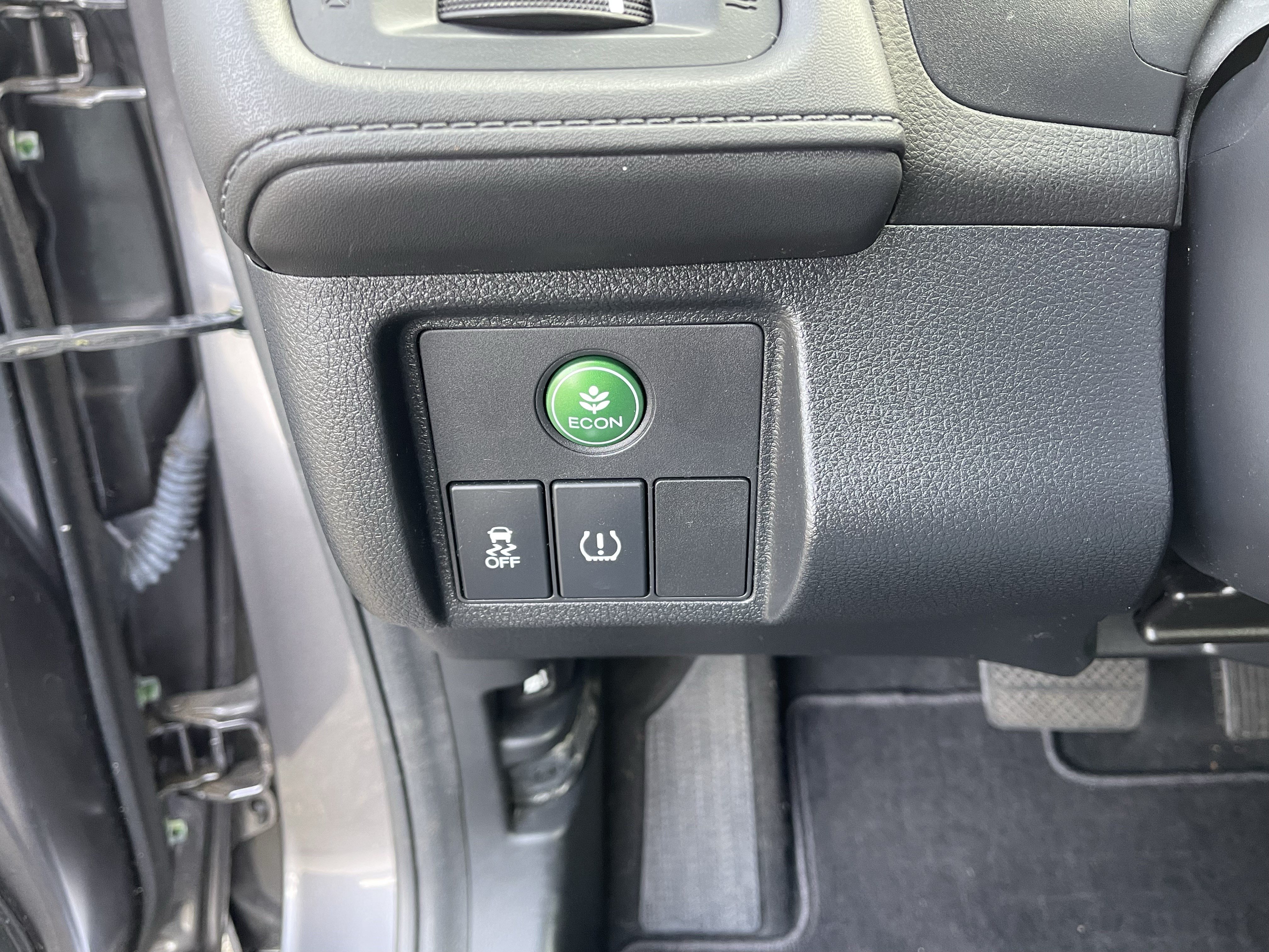 Used 2022 Honda HR-V LX image 25
