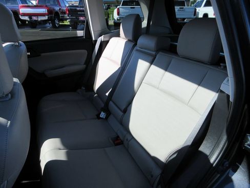 Used 2017 Subaru Forester 2.5i Limited AWD/4WD image 22