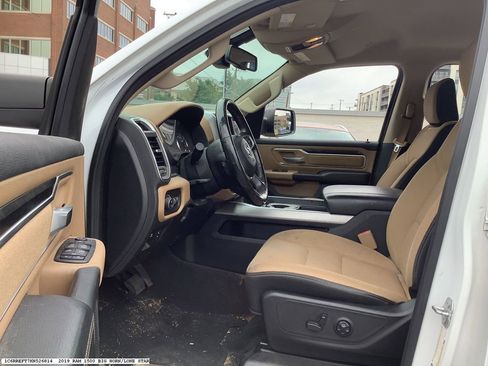 Used 2019 RAM 1500 Big Horn RWD image 8
