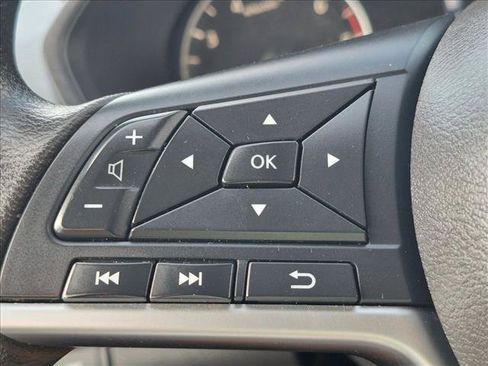 Used 2022 Nissan Altima 2.5 SV FWD image 14