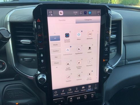 New 2025 RAM 2500 Laramie image 24