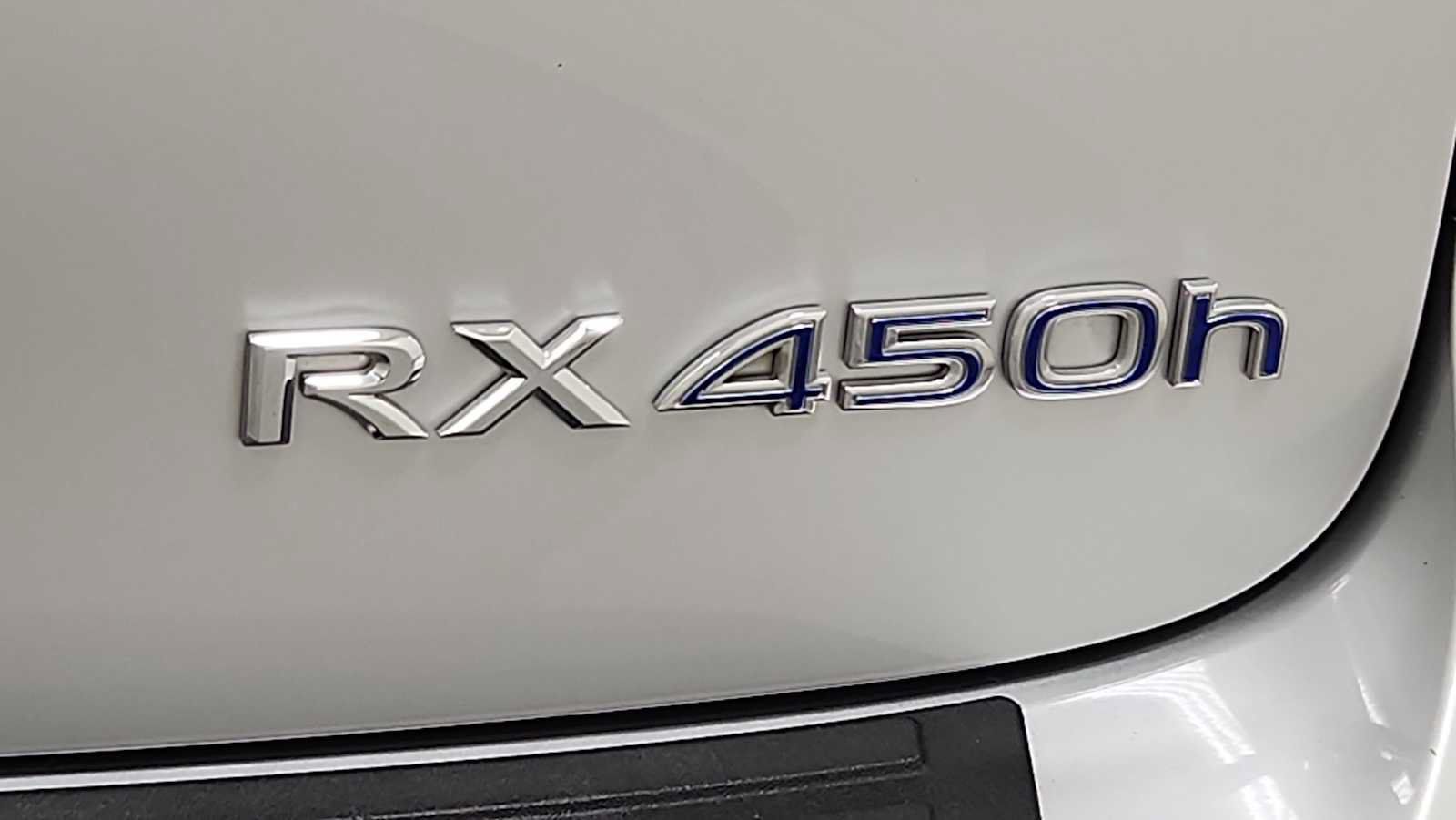 Used 2015 Lexus RX 450h AWD image 29