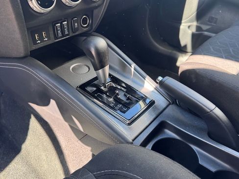 Used 2020 Mitsubishi Outlander Sport ES image 23