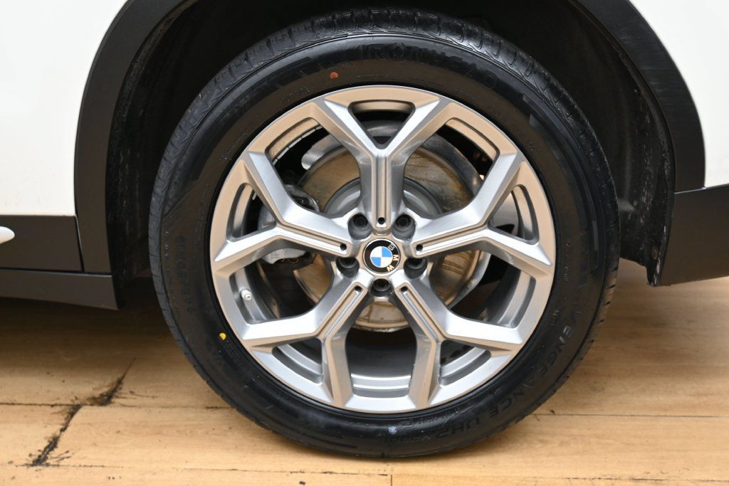 Used 2023 BMW X3 xDrive30i AWD/4WD image 13