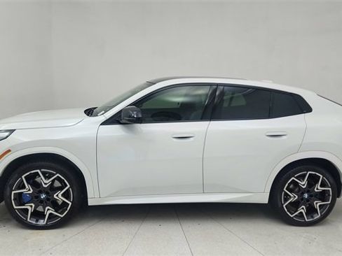 Used 2025 BMW X2 M35i image 3