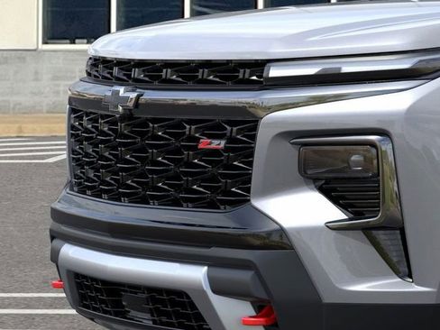 New 2026 Chevrolet Traverse Z71 w/ Driver Confidence Package image 13