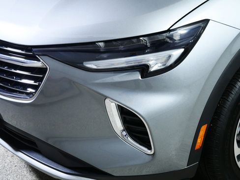 Used 2023 Buick Envision Essence image 16