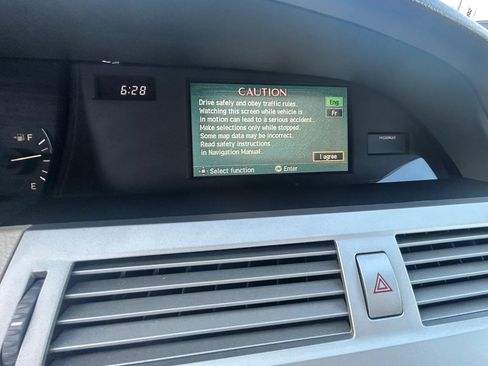 Used 2006 Toyota Avalon XLS FWD image 17